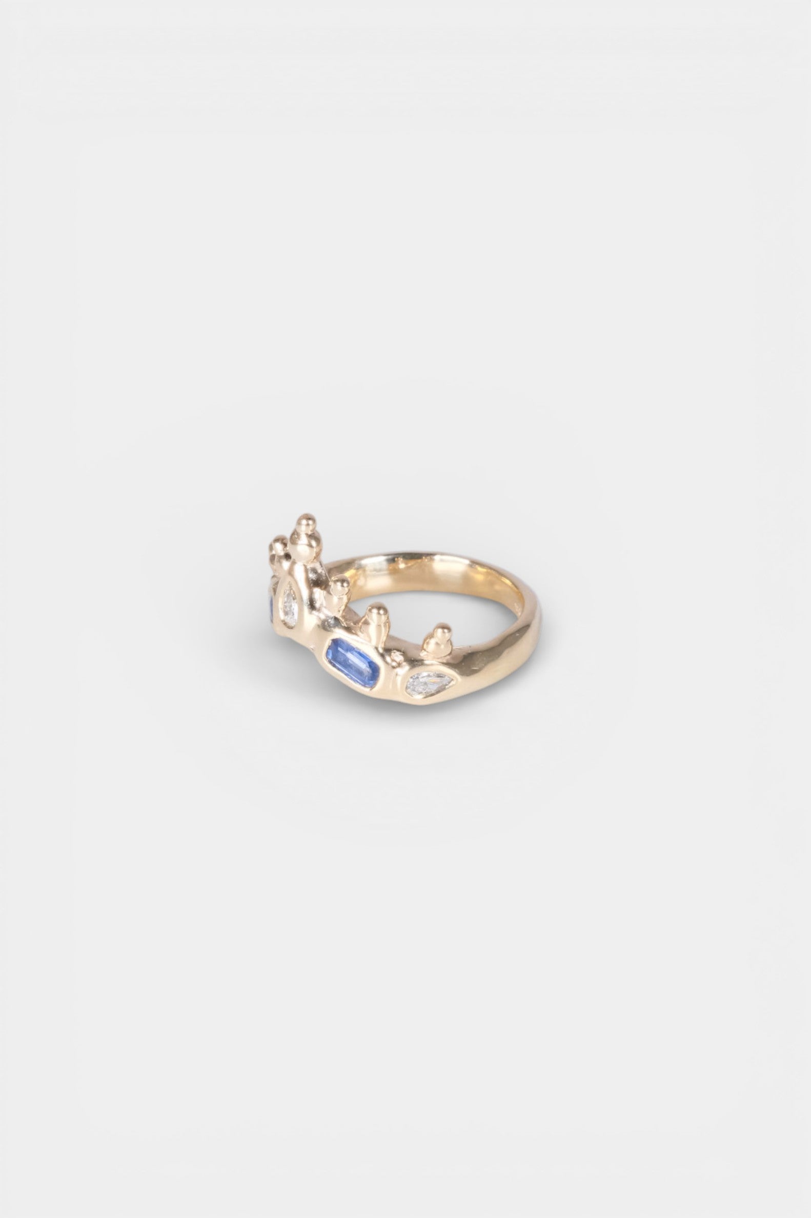 Majesty Ring