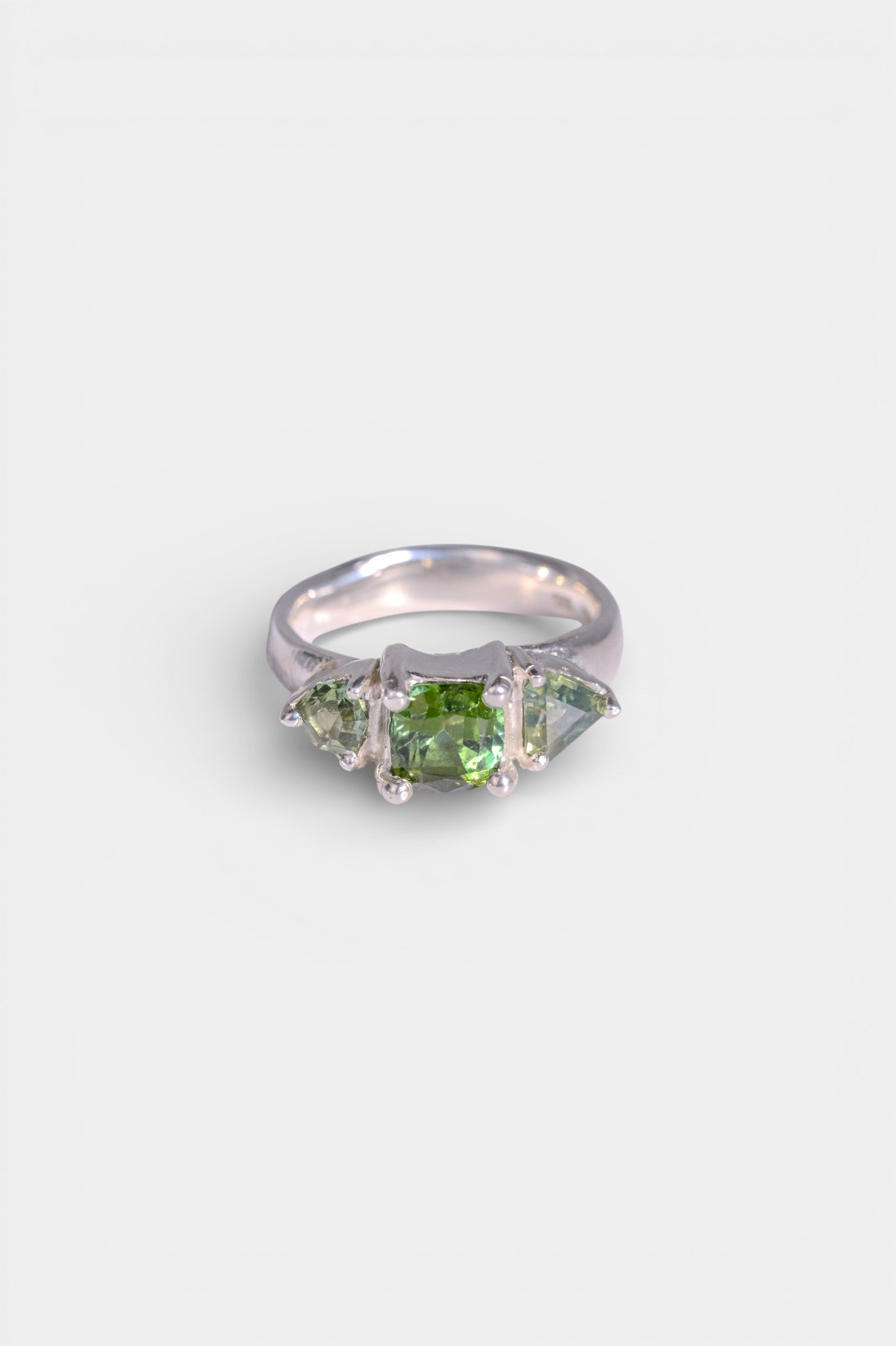 Parti Favour Ring