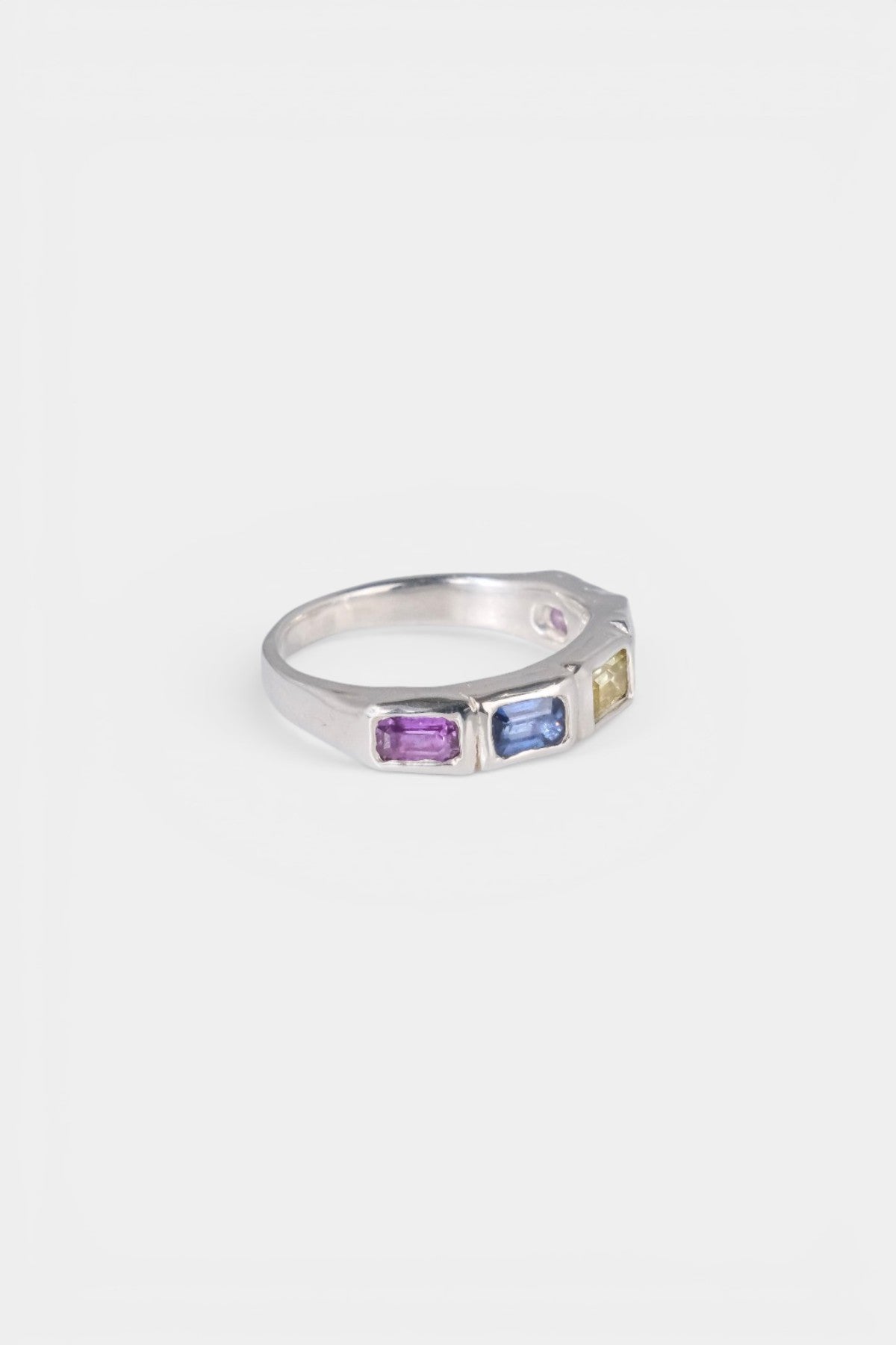 Her Light Ring