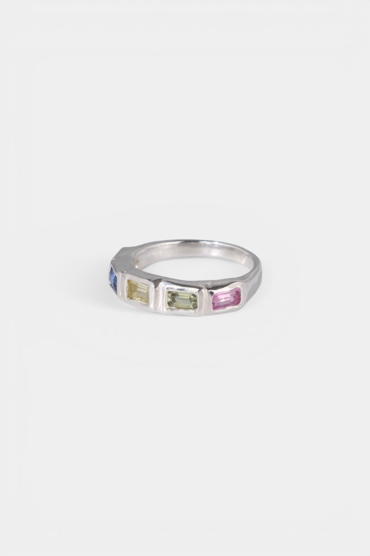Her Light Ring