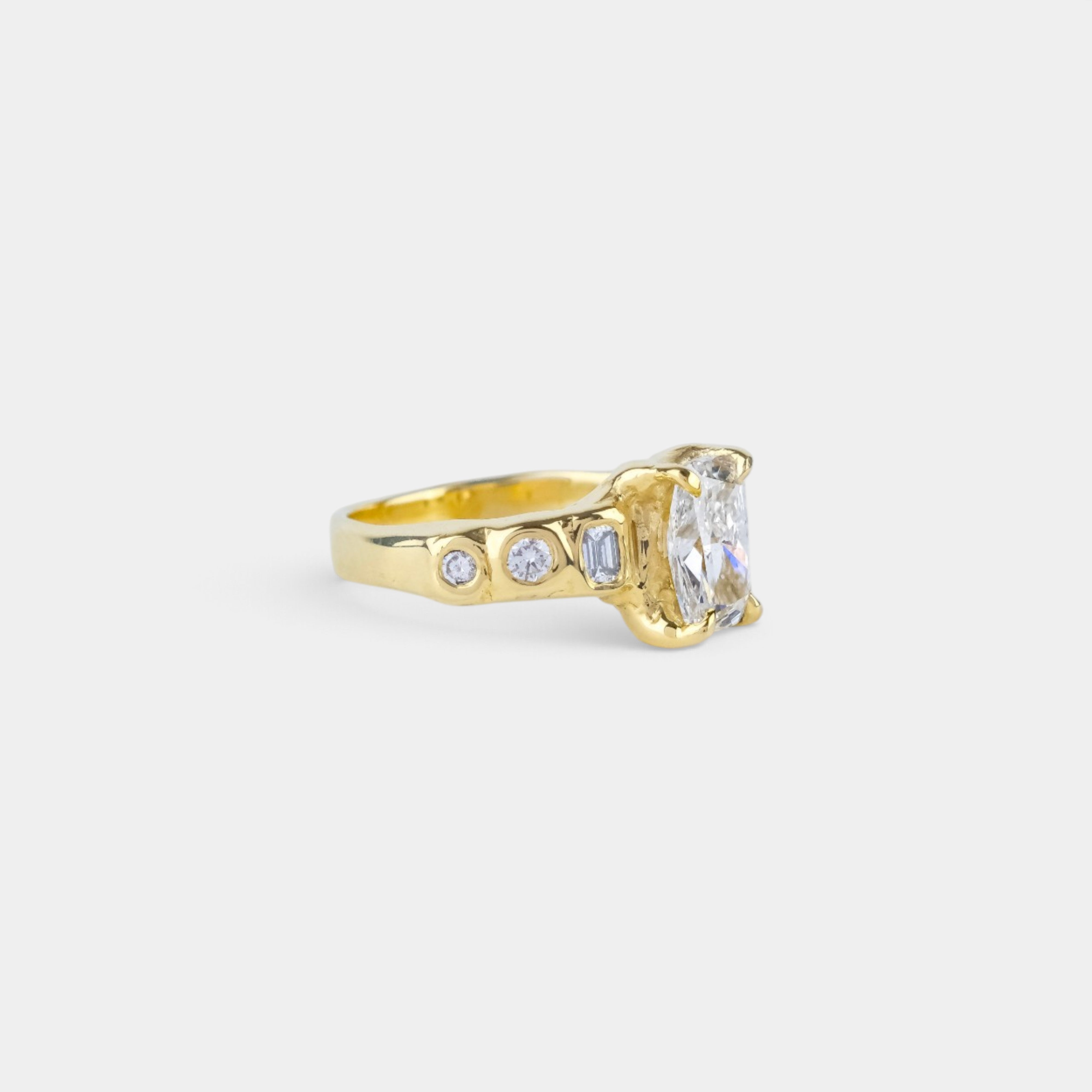 Swoon Ring