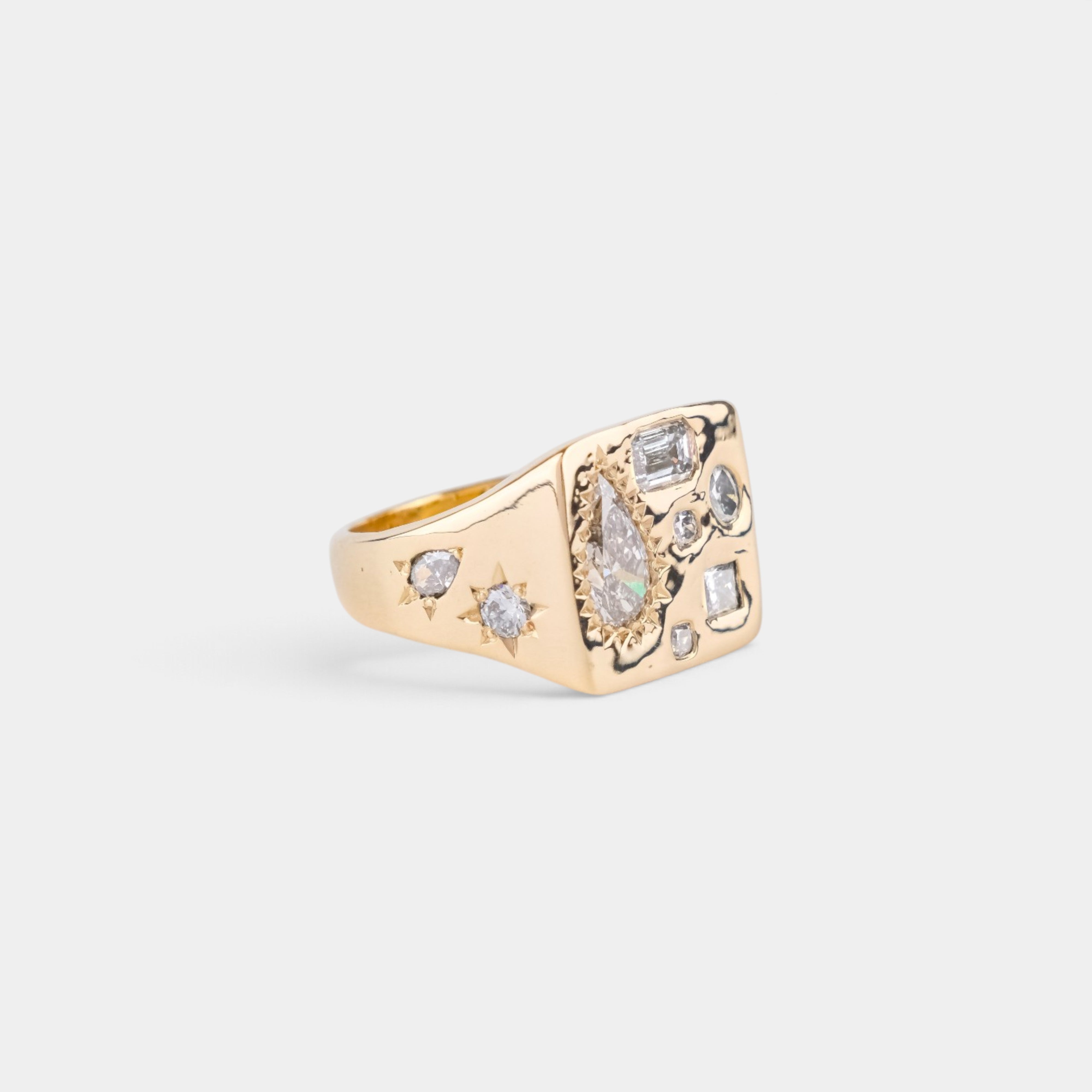 Spaced Out Signet Ring