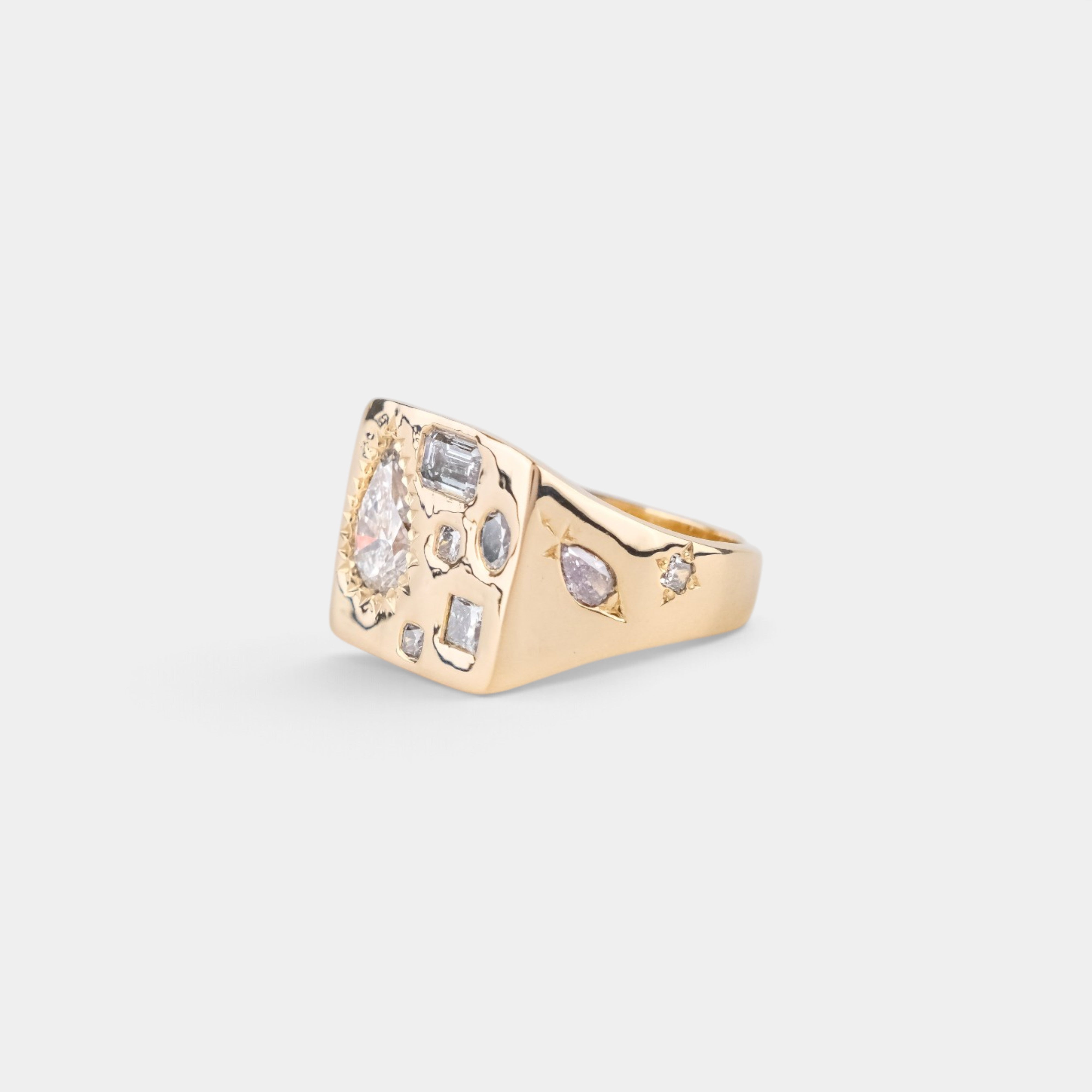 Spaced Out Signet Ring